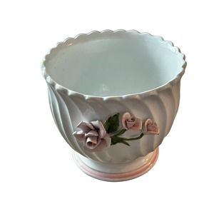 Chic Bassano Italian Italy white pink rose petal flower pot shabby white embosse